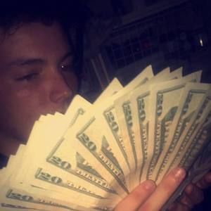 Meet your Posher, Phillip